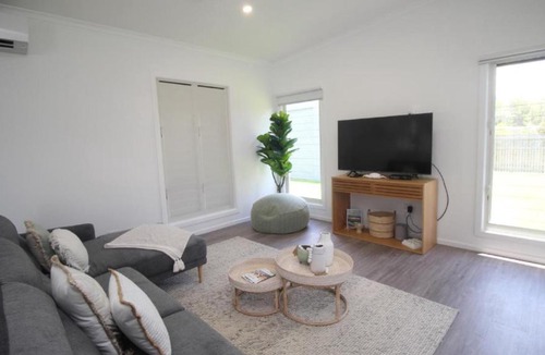 Horseshoe Bay House | Gwindalan