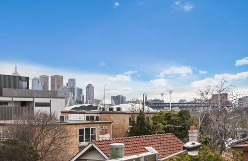 South Yarra Apartment | Hakuna - Modern 2 bedroom apartment