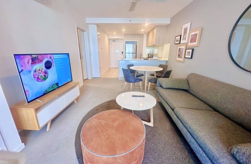 Eagle Farm Apartment | Hamilton Bliss - Cute and Welcoming 1 Bedroom