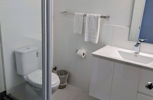 Rockhampton Hotel | Hampton Villa Motel