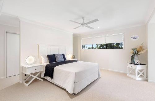 Urangan House | Hamptons Chic at Hervey Bay - Refined Family Getaway