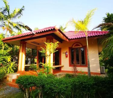 Khanom House | Happy Resort