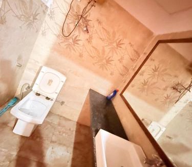 Greater Noida Bed & Breakfast | Happy time