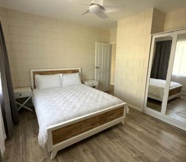 Beresford Apartment | Harbour View 49 Urch Street Unit 8