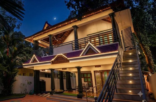 Vellayani House | Harbour villa
