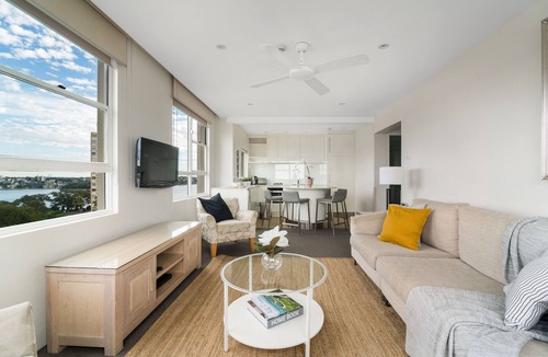 McMahons Point Apartment | Harbourside 76