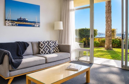Fremantle Apartment | HarbourView Ocean Serenity in Fremantle