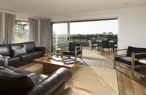 Pokolbin House | Harkham House - Harkham House is a 4-bedroom, 2.5-bathroom