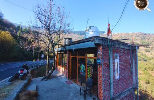 Kumharsain Hotel | Hashtag95 - Food & Accommodation