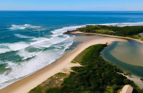 Hastings Point House | Hasting Paradise - Steps to beach and Cudgen Creek