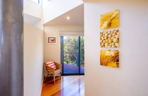 Coles Bay House | Haven On Bradley - Amazing views of The Hazards Mountains!