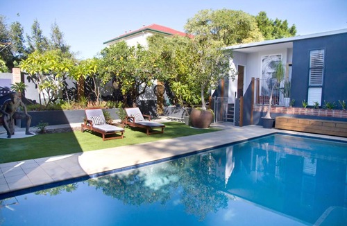 Highgate Apartment | Haven on the Park