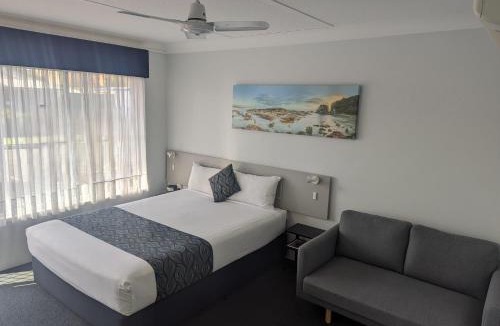 North Haven Hotel | Haven Waters Motel & Apartments