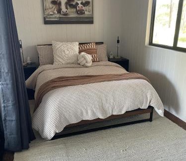Wamuran Basin House | Hayden's Place