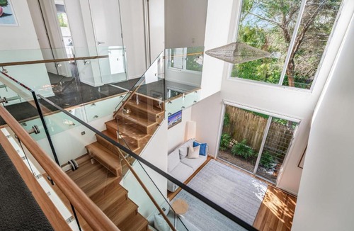 Moffat Beach House | Headlands Hideaway - Pet Friendly Home at Moffs
