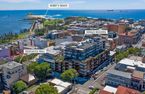 Newcastle Apartment | Herald Building Newcastle - Coastal City Retreat