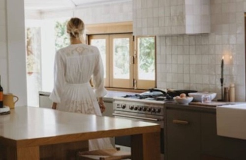Willunga South Cottage | Herrings House: iconic designer nature retreat