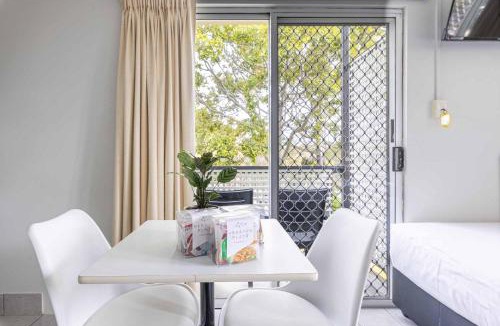 Herston Hotel | Herston Place Motel