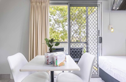 Herston Hotel | Herston Place Motel