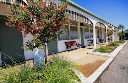Yass Hotel | Hi Way Motor Inn