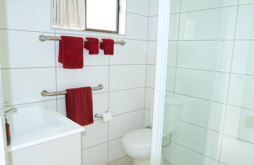 Byron Bay Hotel | Hibiscus Motel