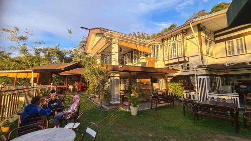 Bukit Bendera House | Hickory Penang Hill