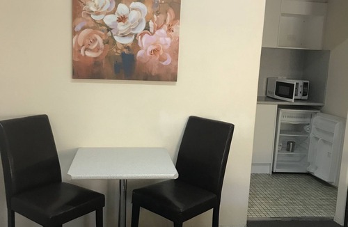Armidale Hotel | Hideaway Motor Inn Armidale