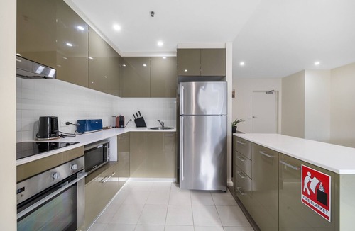 City West Apartment | High-Rise CBD 1-Bed with Pool & Other Amenities