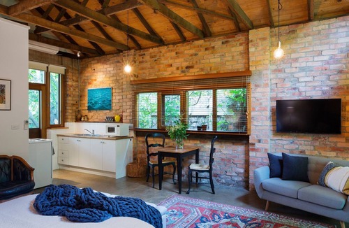 Daylesford Cottage | Hill Haven Daylesford ~ Beautiful Garden Cottage