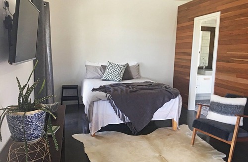 Merimbula Cabin | Hill St Studio - Couples Getaway