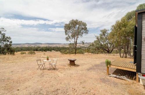 Balmattum House | Hill View at Euroa by Tiny Away