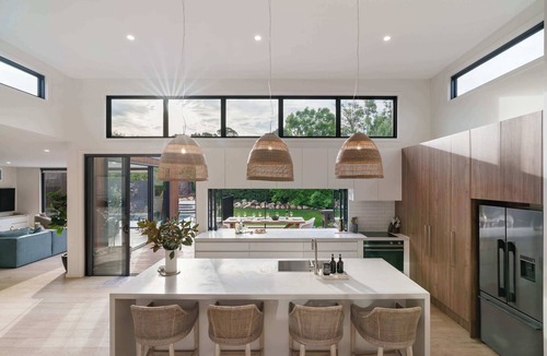 Mount Martha House | Hiraeth - Pool, Spa, Beach & Village