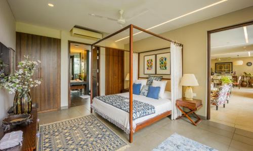 Parra Villa | HIREAVILLA Villa Elara - 4BHK with Infinity Pool in Parra