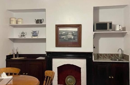 Sorell Hostel | Historical Experience Two Bedroom Spa Unit