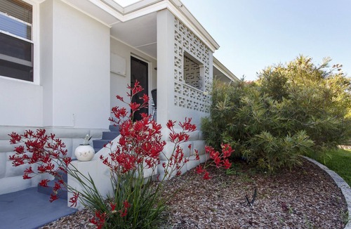 White Gum Valley Cottage | Home Again - 2 Bedroom Cottage