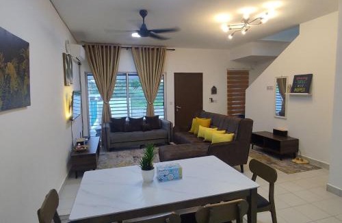 Kuala Langat District House | Homestay Banting MesraMuslim