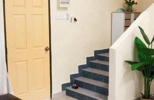 Padang Saujana House | Homestay Jerantut by HudaSyakirin