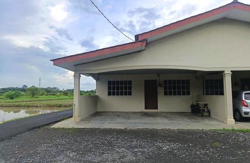 Arau House | Homestay Sofea