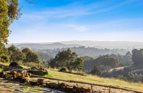 Glenlyon House | Honey Hill