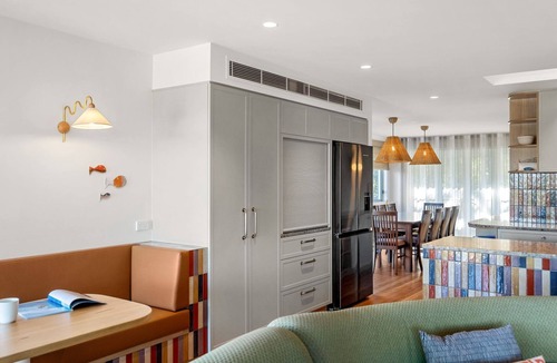 Mollymook Beach House | Hook Wine And Sinker