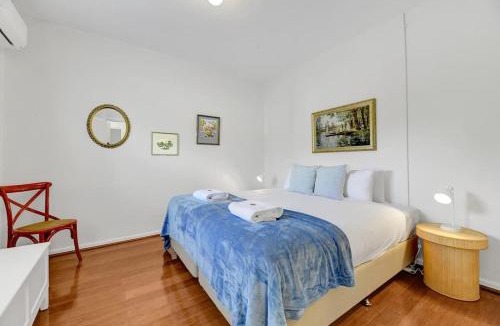 Bathurst Apartment | Hope St Cottage - Elegant & Cosy, Sleeps 6