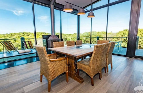 Sandy Point House | Horizons
