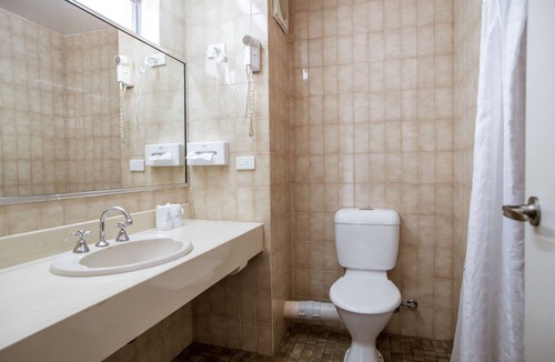 Esperance Hotel | Hospitality Esperance, SureStay Collection by Best Western