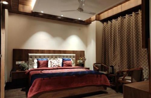 New Manali Bed & Breakfast | hotel apple blossom 2 minutes walking from Mall road