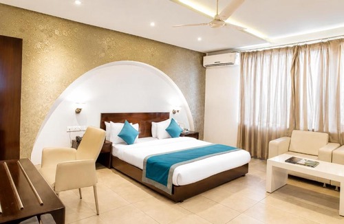 Subarnapur Hotel | Hotel Chirag