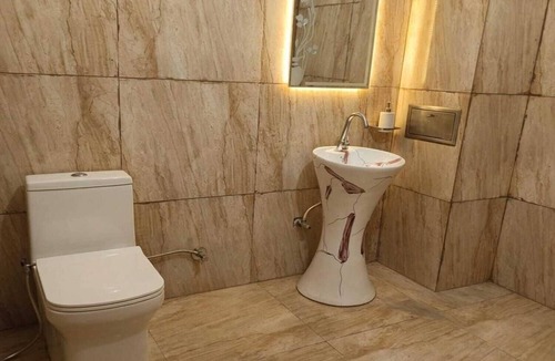 Zirakpur Hotel | Hotel Colour
