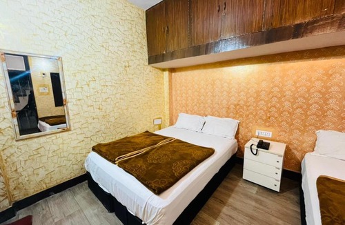 Kalkaji Hotel | Hotel Deepu