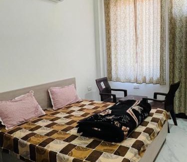 Niwai Hotel | Hotel Devansh , Niwai