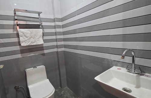 Kannauj Hotel | Hotel Galaxy