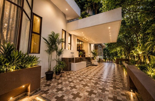 Panvel Hotel | Hotel Garden